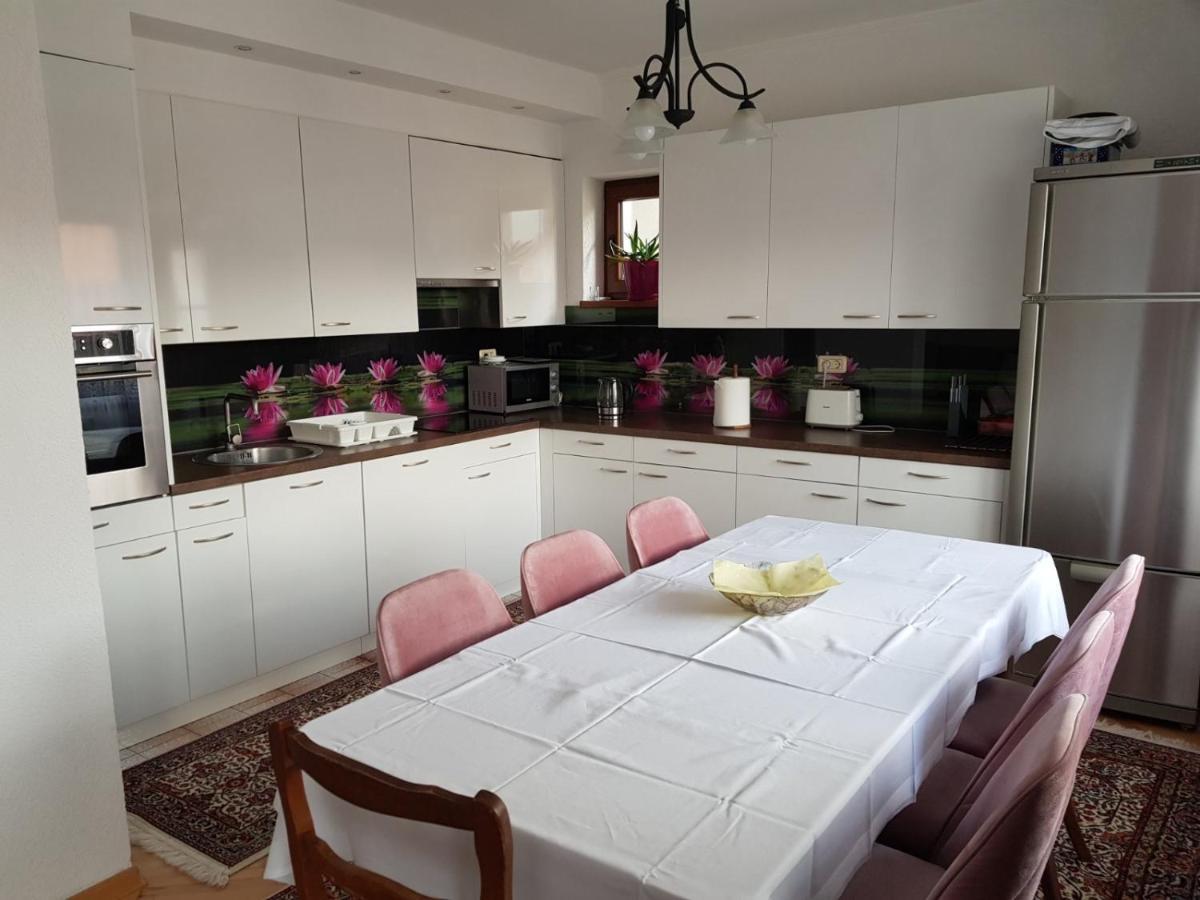Visoko Homestay Luaran gambar