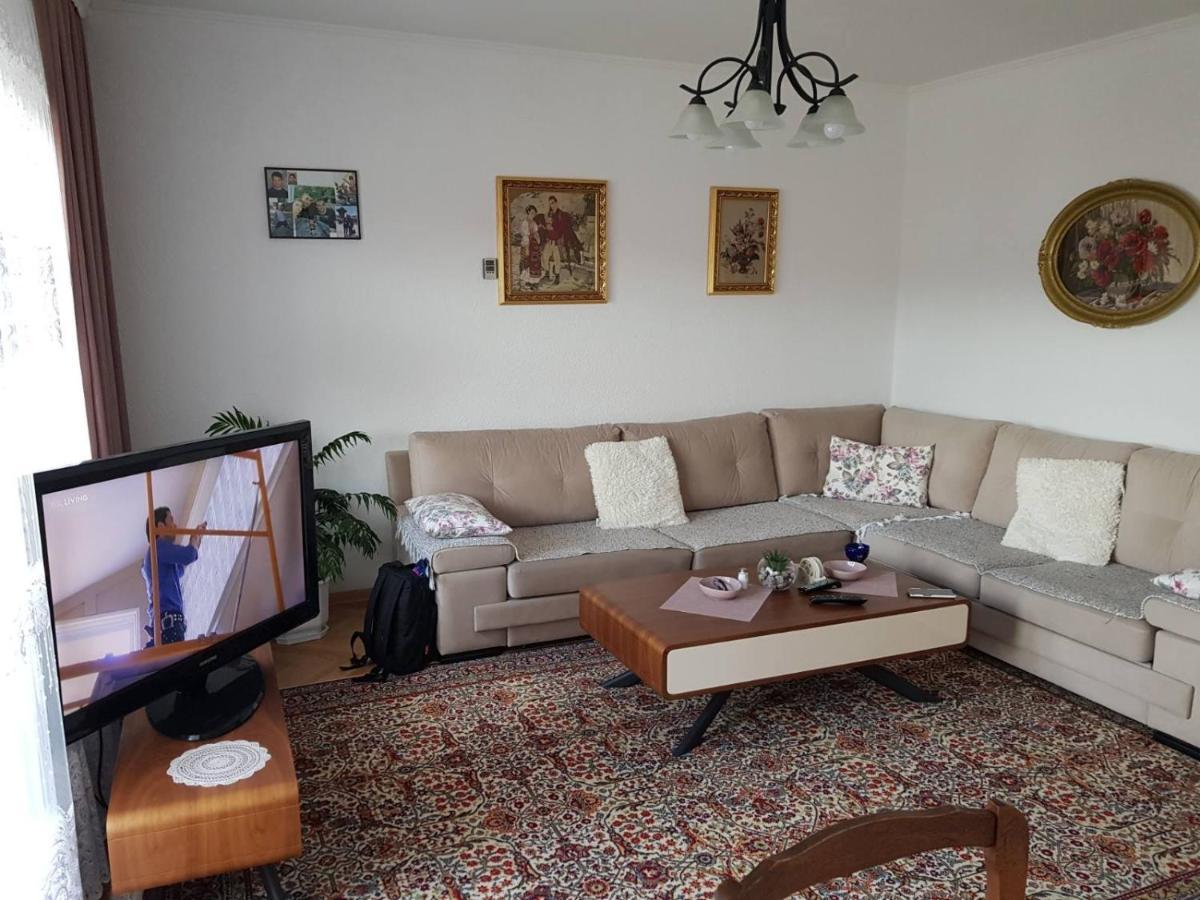 Visoko Homestay Luaran gambar