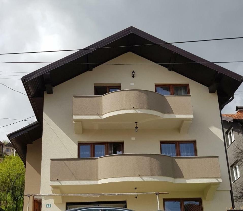 Visoko Homestay Luaran gambar