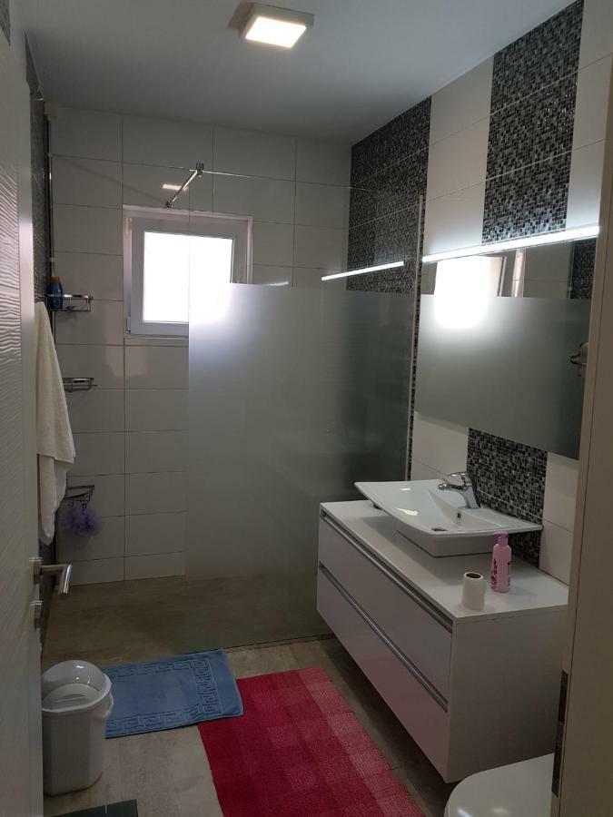 Visoko Homestay Luaran gambar